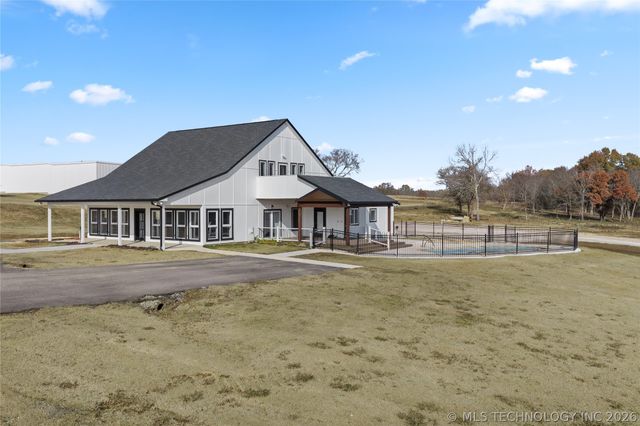 335 Travertine, Ardmore, OK 73401