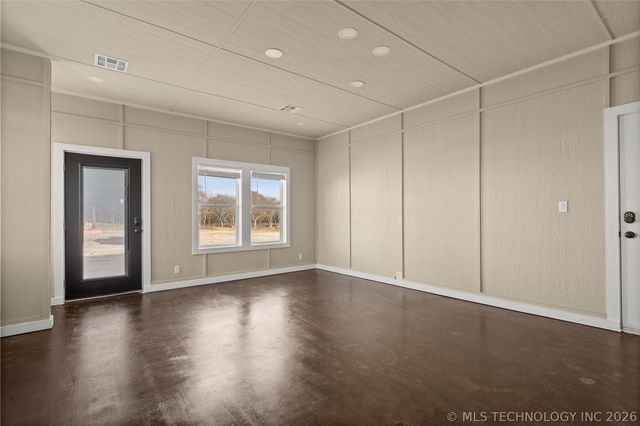 335 Travertine, Ardmore, OK 73401