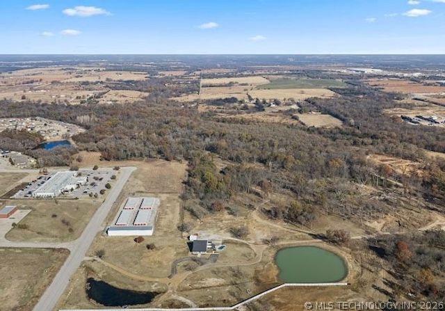 335 Travertine, Ardmore, OK 73401