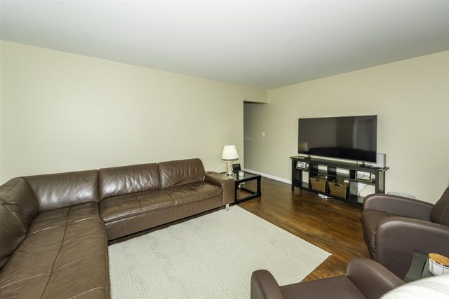 1628 Whittier Road, Ypsilanti, MI 48197