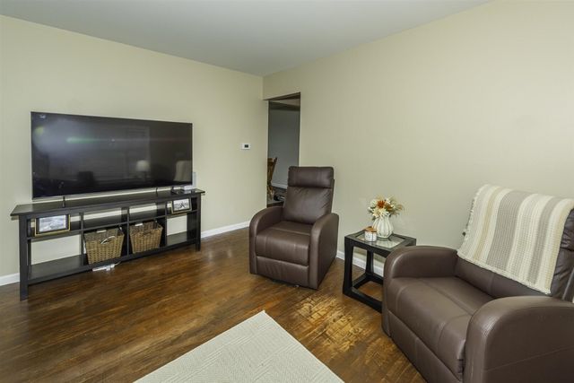 1628 Whittier Road, Ypsilanti, MI 48197