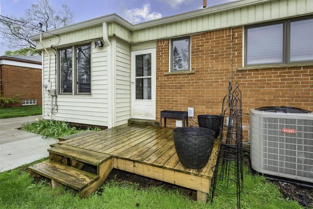 1628 Whittier Road, Ypsilanti, MI 48197