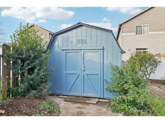 1405 Se 85TH Ave, Portland, OR 97216