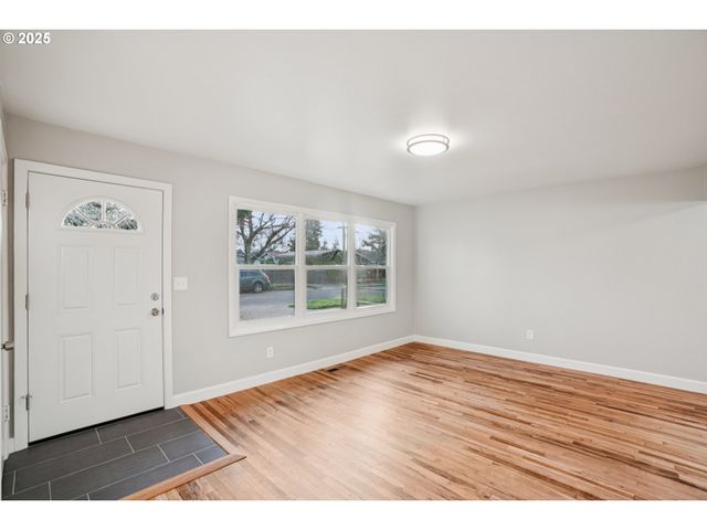 1405 Se 85TH Ave, Portland, OR 97216