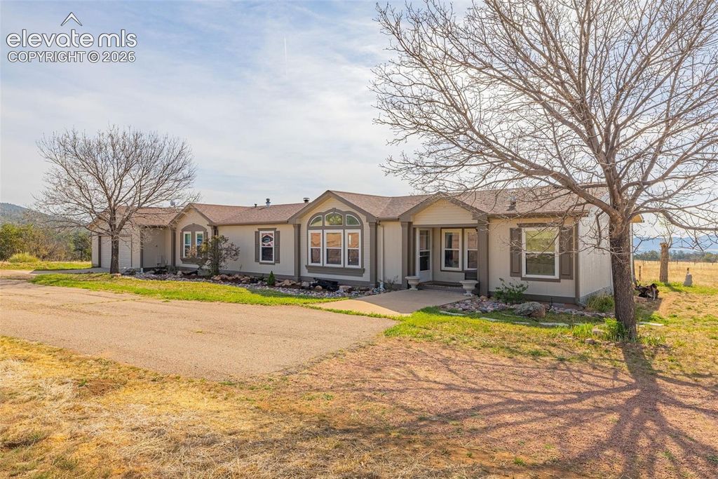 2084 Barrett Road, Colorado Springs, CO 80926 — photo 2
