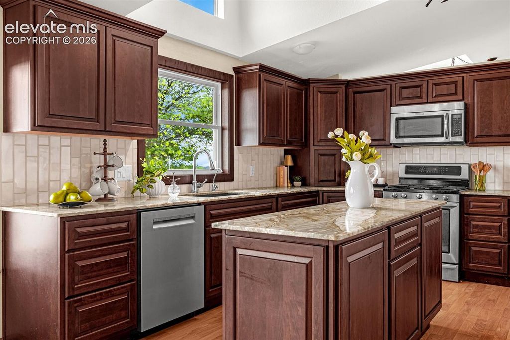 2084 Barrett Road, Colorado Springs, CO 80926 — photo 5