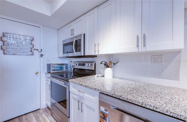 7400 SUN ISLAND DRIVE S 709, South Pasadena, FL 33707