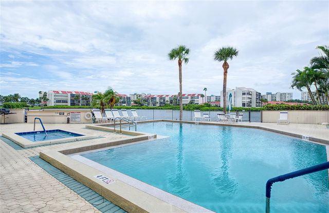 7400 SUN ISLAND DRIVE S 709, South Pasadena, FL 33707