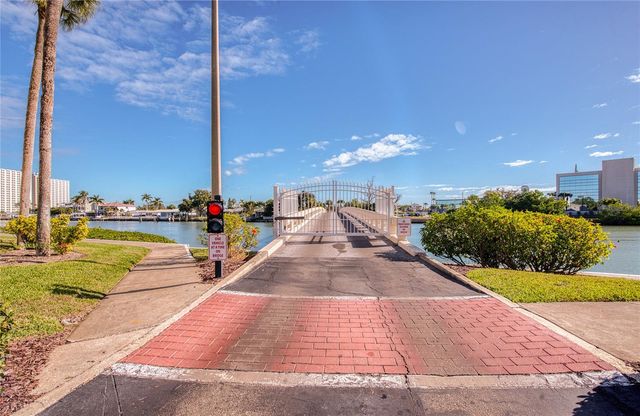 7400 SUN ISLAND DRIVE S 709, South Pasadena, FL 33707
