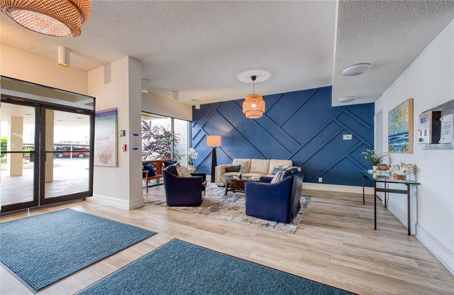 7400 SUN ISLAND DRIVE S 709, South Pasadena, FL 33707