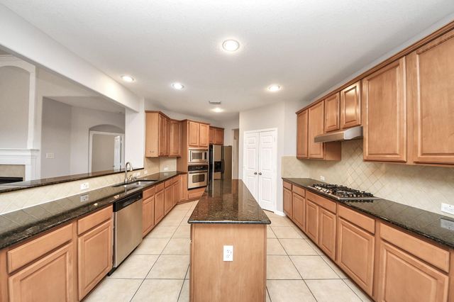 4422 Roundtree Lane, Missouri City, TX 77459