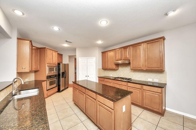 4422 Roundtree Lane, Missouri City, TX 77459