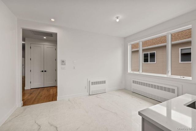 80 Twin Avenue 112, Spring Valley, NY 10977