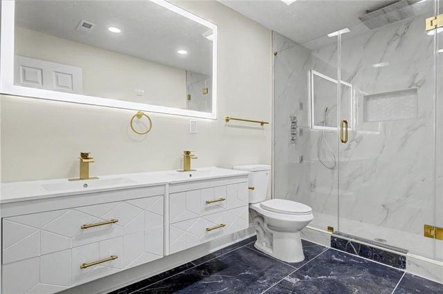 2447 Omaha SW Road, Atlanta, GA 30331