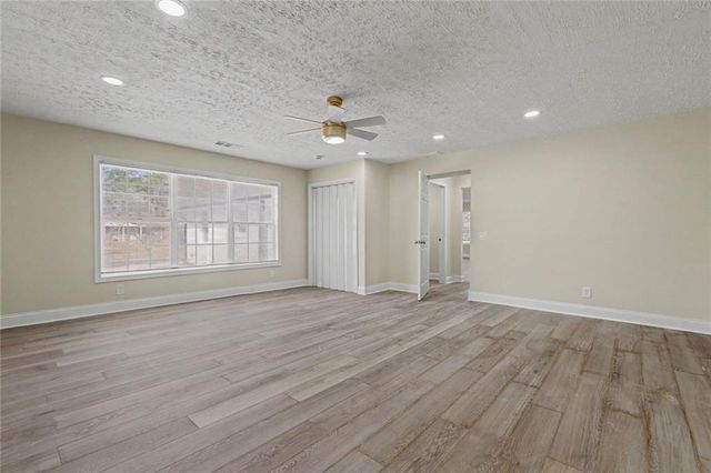 2447 Omaha SW Road, Atlanta, GA 30331