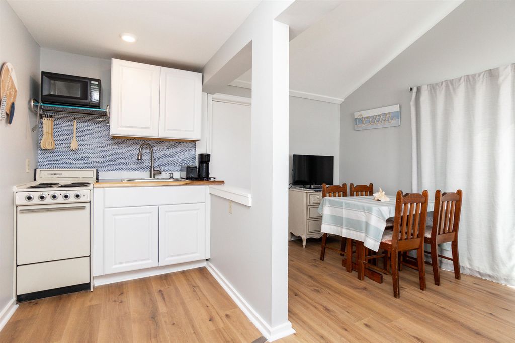401A Ocean Boulevard # 2, Hampton, NH 03848