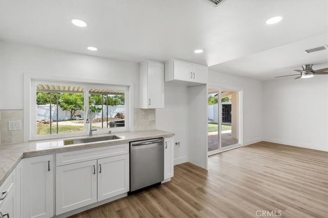 554 Dorena, Newbury Park, CA 91320