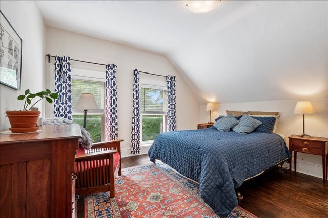 1621 Florence Avenue, Evanston, IL 60201