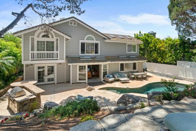 3533 Calle Gavanzo, Carlsbad, CA 92009