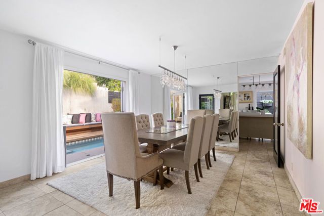 9767 Apricot Lane, Beverly Hills, CA 90210