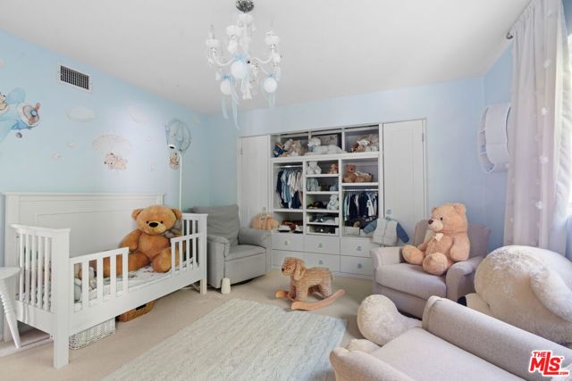 9767 Apricot Lane, Beverly Hills, CA 90210