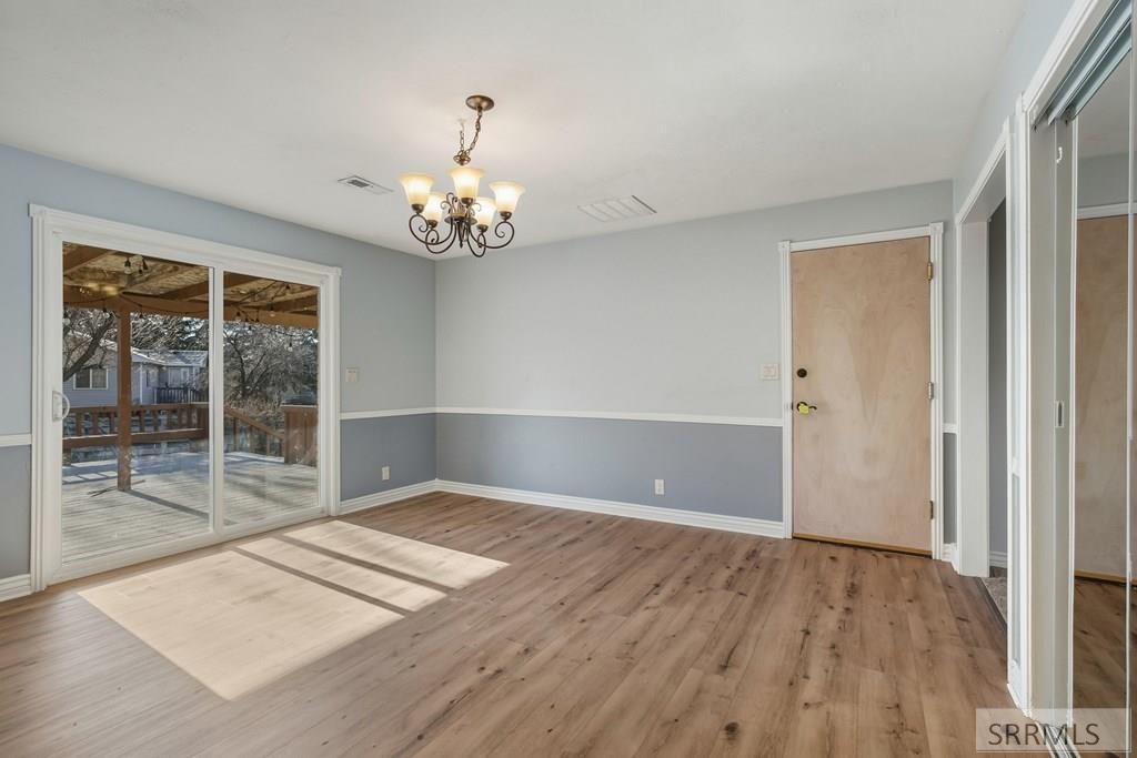 Image 9 of property listing at 871 Widdison Lane, Rexburg, ID 83440