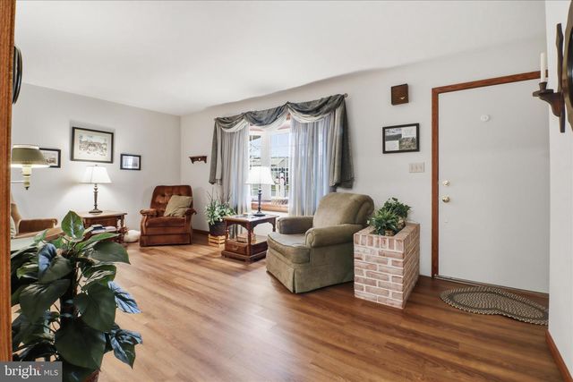 842 N 4TH ST, Denver, PA 17517