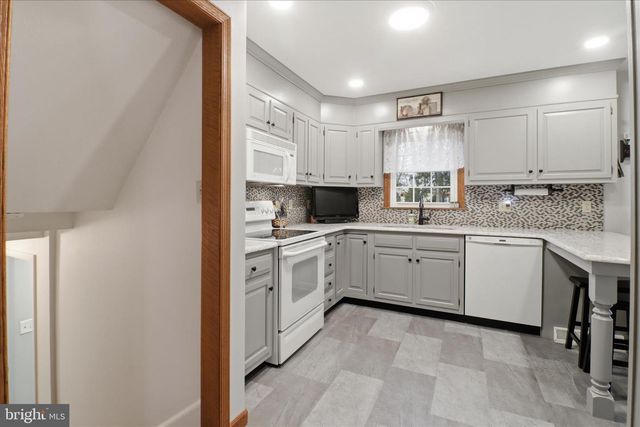 842 N 4TH ST, Denver, PA 17517