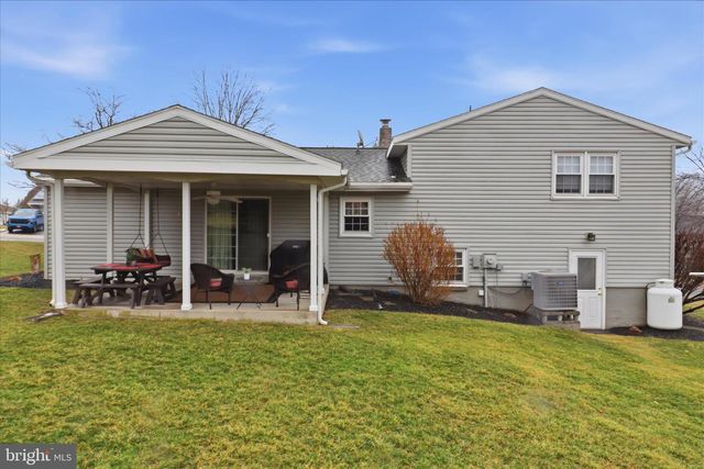 842 N 4TH ST, Denver, PA 17517