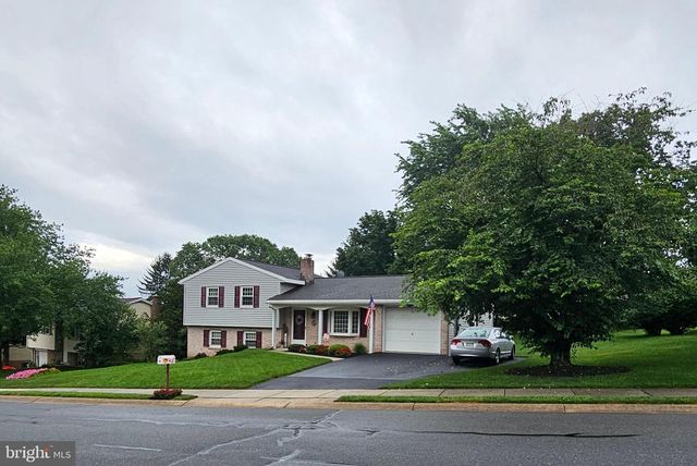 842 N 4TH ST, Denver, PA 17517