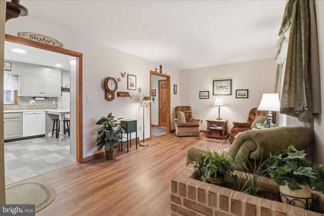 842 N 4TH ST, Denver, PA 17517