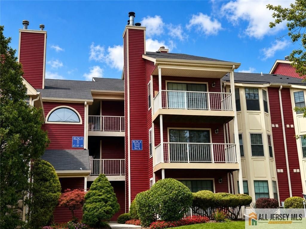 88 Crosspointe Drive 88, East Brunswick, NJ 08816