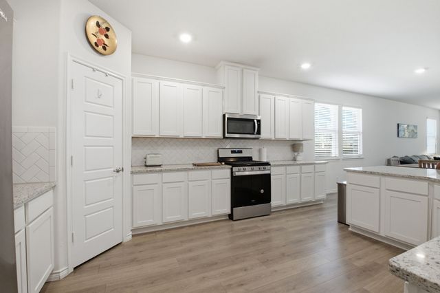 4601 Karhold Road, Little Elm, TX 76227