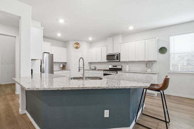 4601 Karhold Road, Little Elm, TX 76227