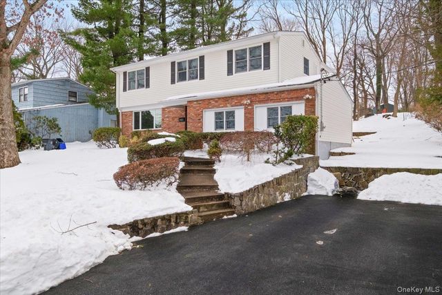 9 Tanglewood Road, Scarsdale, NY 10583