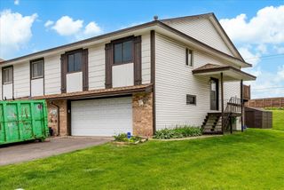 3557 Independence Avenue N, New Hope, MN 55427