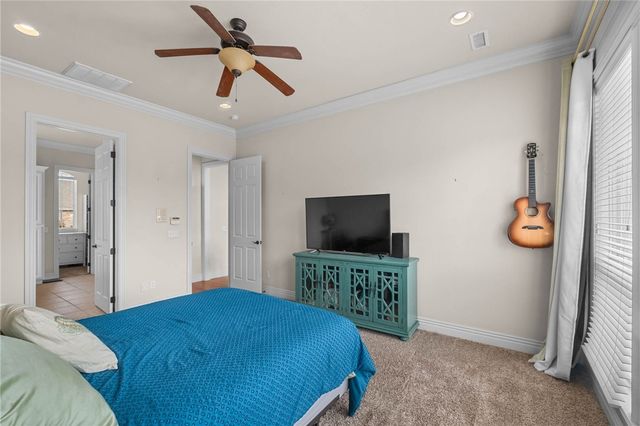 6100 W Bainbridge Drive, Rogers, AR 72758