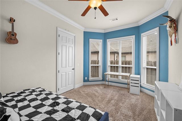 6100 W Bainbridge Drive, Rogers, AR 72758