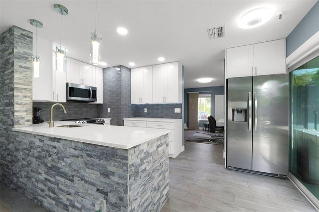 4101 BRIGADOON CIRCLE, Clearwater, FL 33759