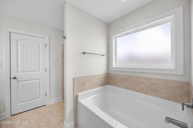 499 Pebble Shore Drive, Sneads Ferry, NC 28460