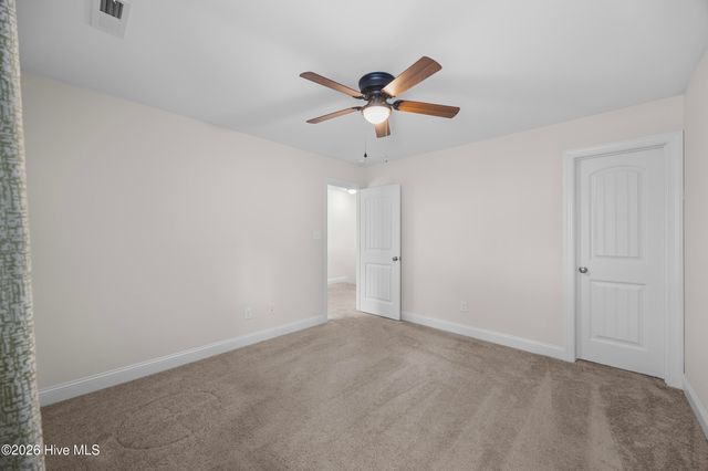 499 Pebble Shore Drive, Sneads Ferry, NC 28460