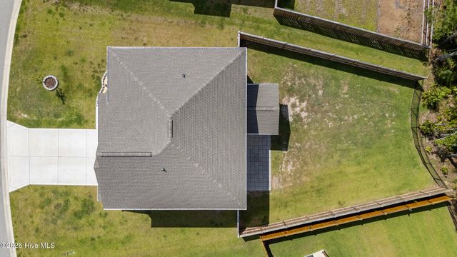 499 Pebble Shore Drive, Sneads Ferry, NC 28460