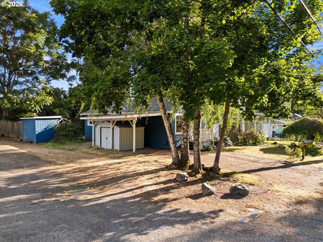 3444 Se ROCKWOOD St, Milwaukie, OR 97222