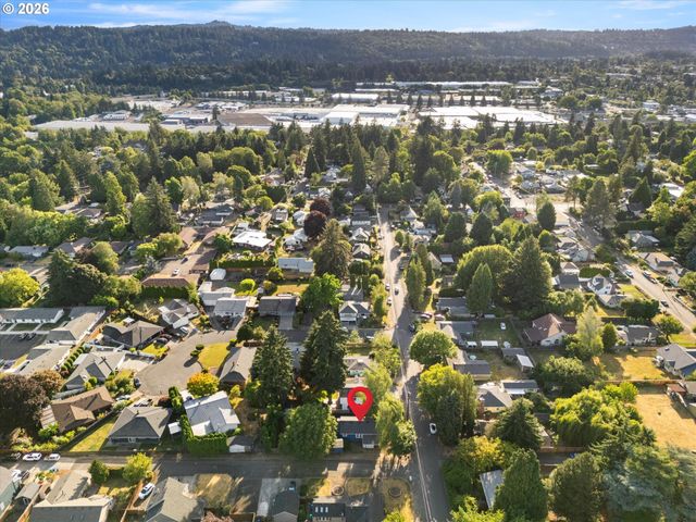 3444 Se ROCKWOOD St, Milwaukie, OR 97222