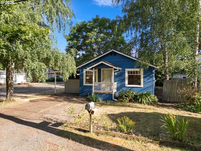 3444 Se ROCKWOOD St, Milwaukie, OR 97222