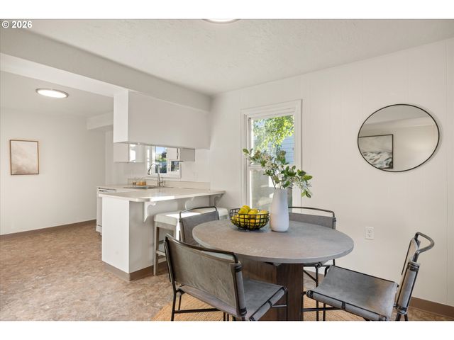 3444 Se ROCKWOOD St, Milwaukie, OR 97222
