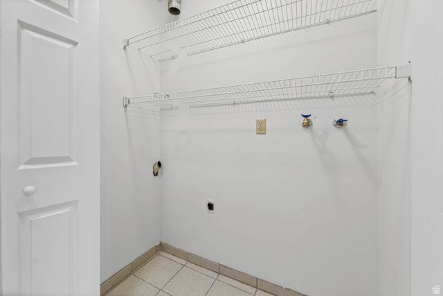 8832 S WILLOW WOOD WAY, West Jordan, UT 84088