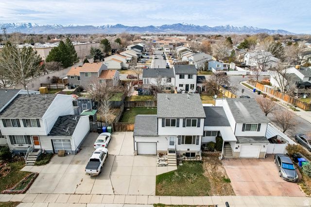 8832 S WILLOW WOOD WAY, West Jordan, UT 84088