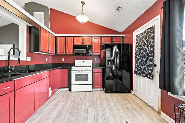 131 Nicole Circle, Rockmart, GA 30153