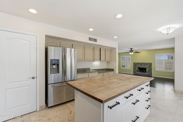 19413 N 37th Way, Phoenix, AZ 85050
